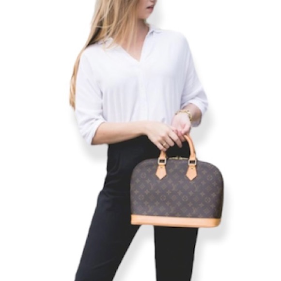 LOUIS VUITTON Monogram Alma Satchel Vintage LV Two Way Handbag Lock & 1 Key - Picture 2 of 16